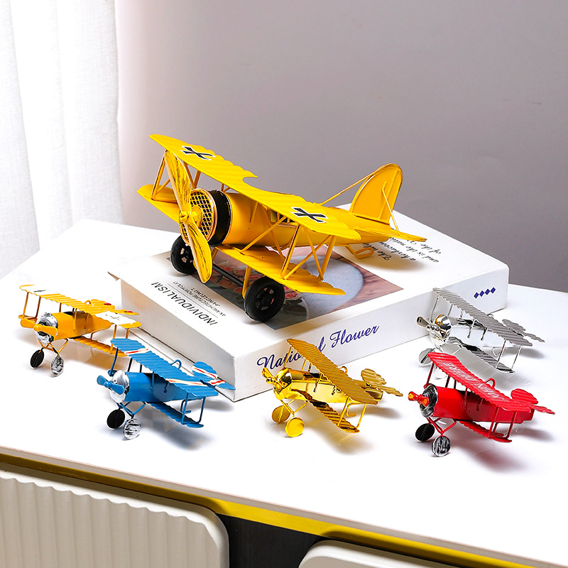 Vintage Collectible Christmas Ornaments - Modelo de Avión Metálico Vintage, Adorno